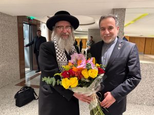 Anti-Zionist Rabbi Meets Iranian Foreign Minister on Sidelines of BRICS Summit